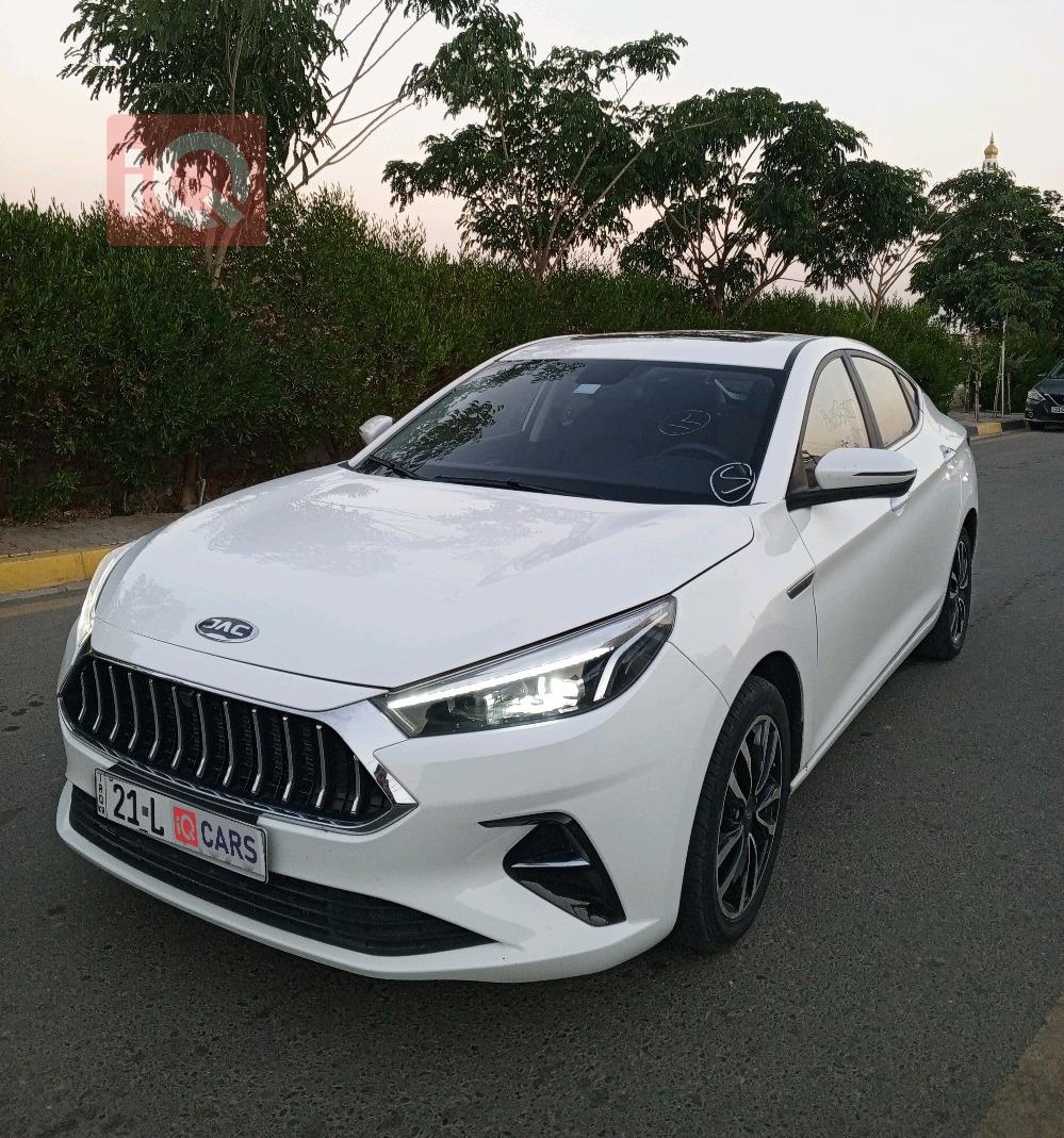 جاك J7